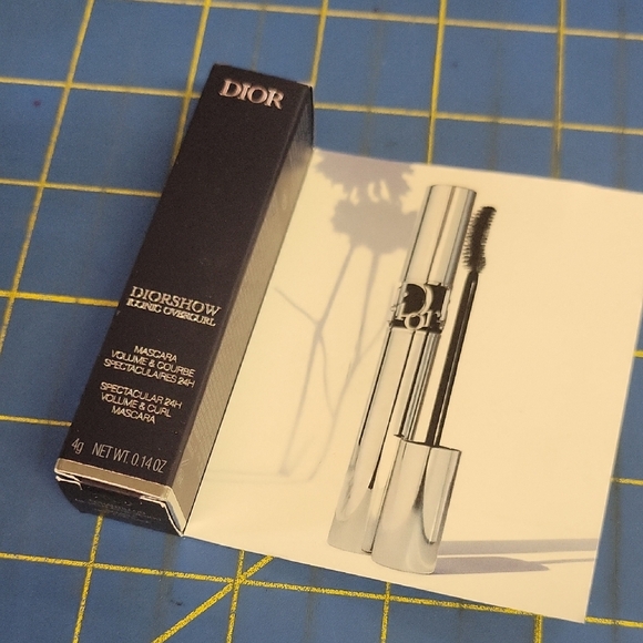 Dior Other - Dior Diorshow Iconic Overcurl Black Mascara NIB 4ml